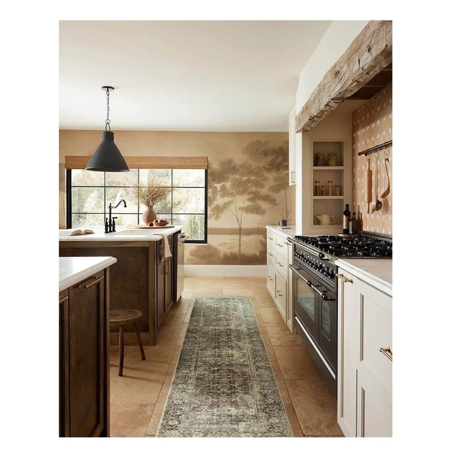 Loloi Magnolia Home by Joanna Gaines Sinclair Collection SIN-01 Pebble/Taupe 5'-0" x 7'-0", .25" Pil