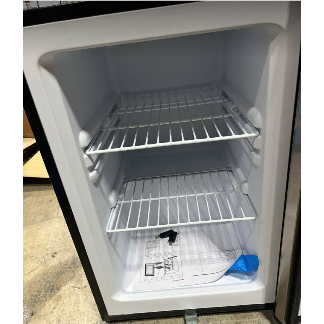 Whynter Upright Freezer with Lock, 2.1 Cu. Ft. Small Freezer Mini Freezer for Bedrooms