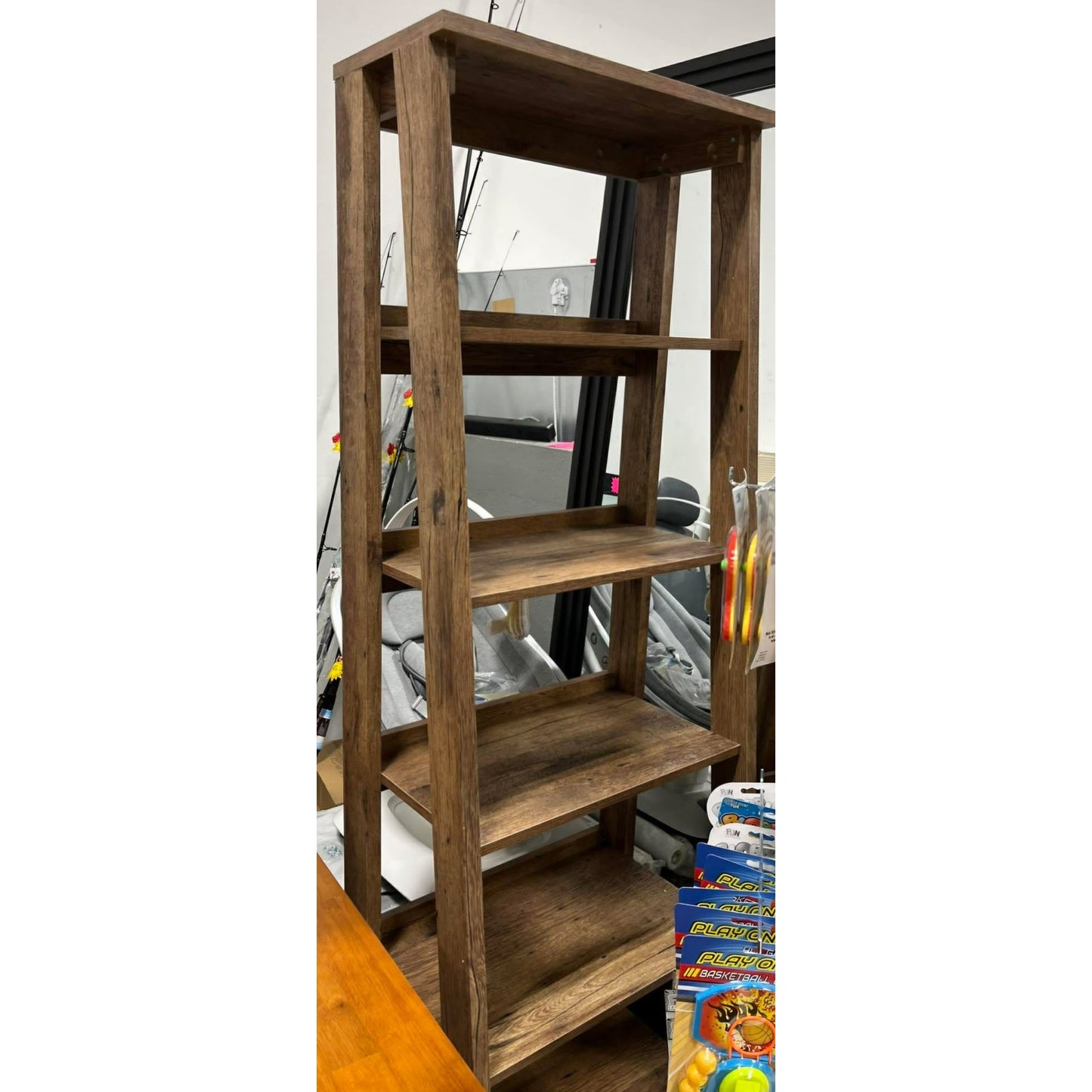 Sauder Trestle 5-Shelf Bookcase/ Book Shelf, Vintage Oak finish