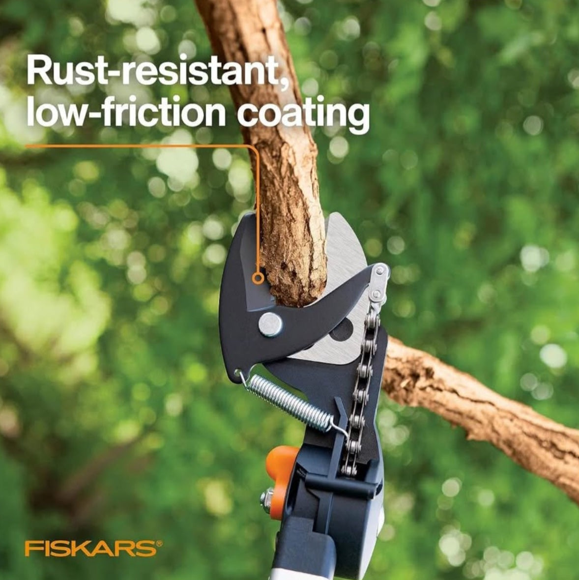 Fiskars 2-in-1 Extendable Tree Pruner and Pole Saw (Extends 7.9 - 12 feet) with Rotating Head, Pruni