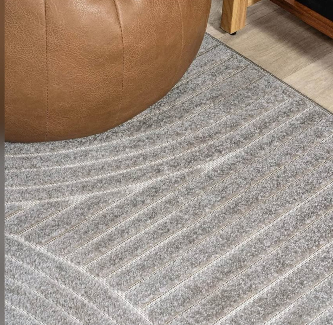 JONATHAN Y SCN100A-5 Skagen High-Low Minimalist Curve Geometric Indoor/Outdoor Area Rug, Modern, Contemporary, Geometric, Bohemian, Bedroom, Kitchen, Living Room, Non Shedding, Gray/Ivory, 5’3”x7’7”