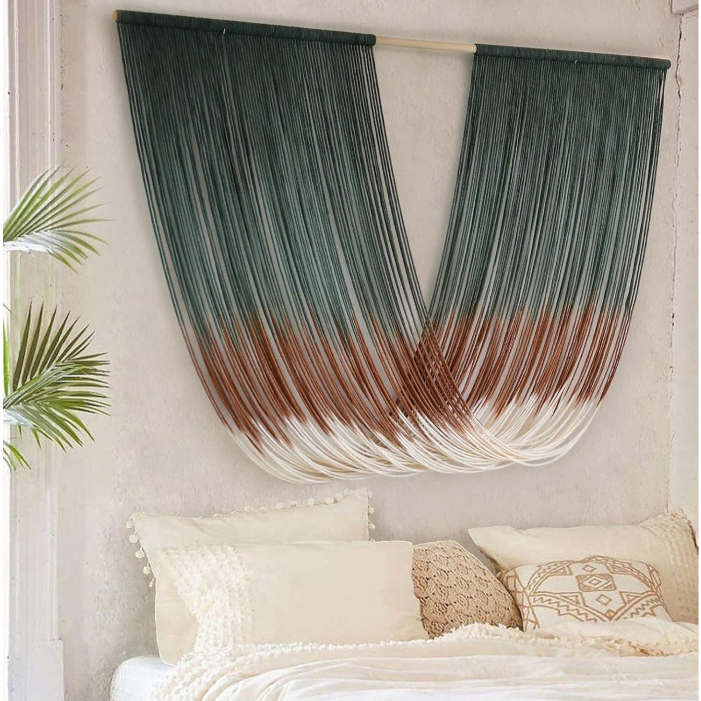 Macrame Wall Hanging Dip-Dye Green Boho Wall Decor Chic Fiber Yarn Wall Art Craftsmanship Bedroom