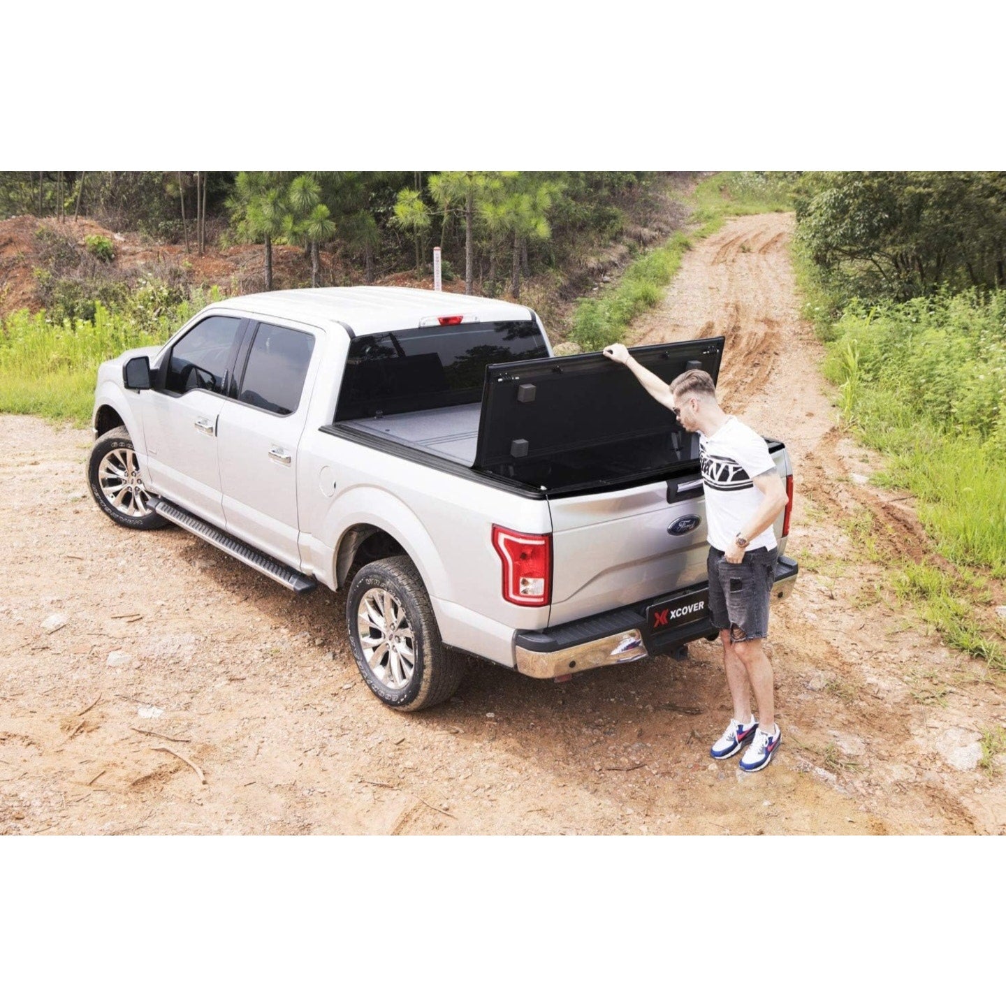Xcover Low Profile Hard Folding Truck Bed Tonneau Cover, Compatible with 2019-2025 Ram 1500 5.7 ft