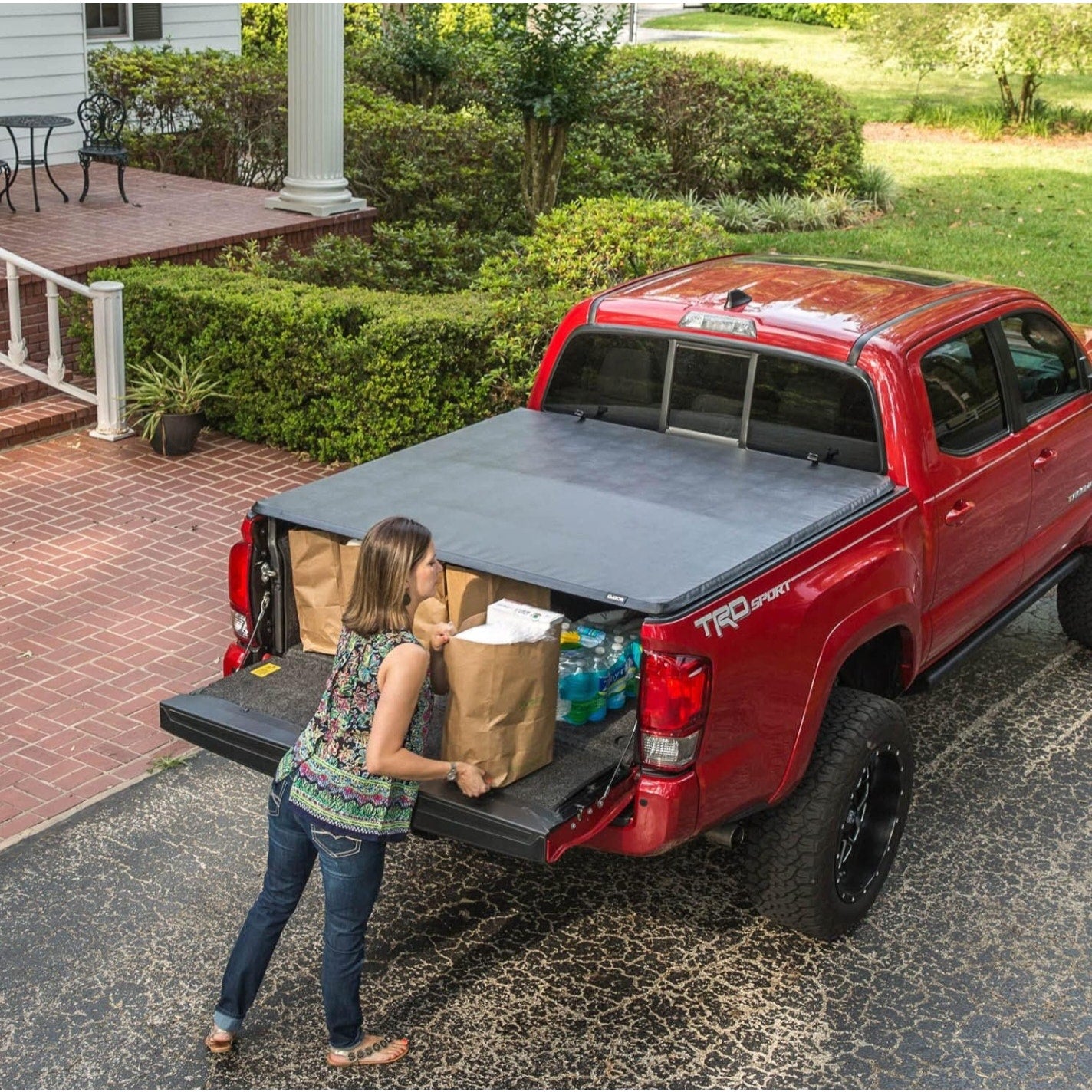 Gator ETX Soft Tri-Fold Truck Bed Tonneau Cover | 59109 | Fits 2014 - 2018, 2019 Ltd/Lgcy Chevy/GMC