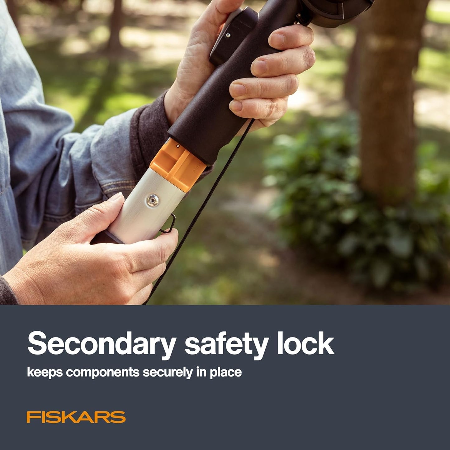 Fiskars XtendControl 16'Tree Pruner Kit with Rotating Head, 15"X3 Double-Hooked Saw, Lightweight Al