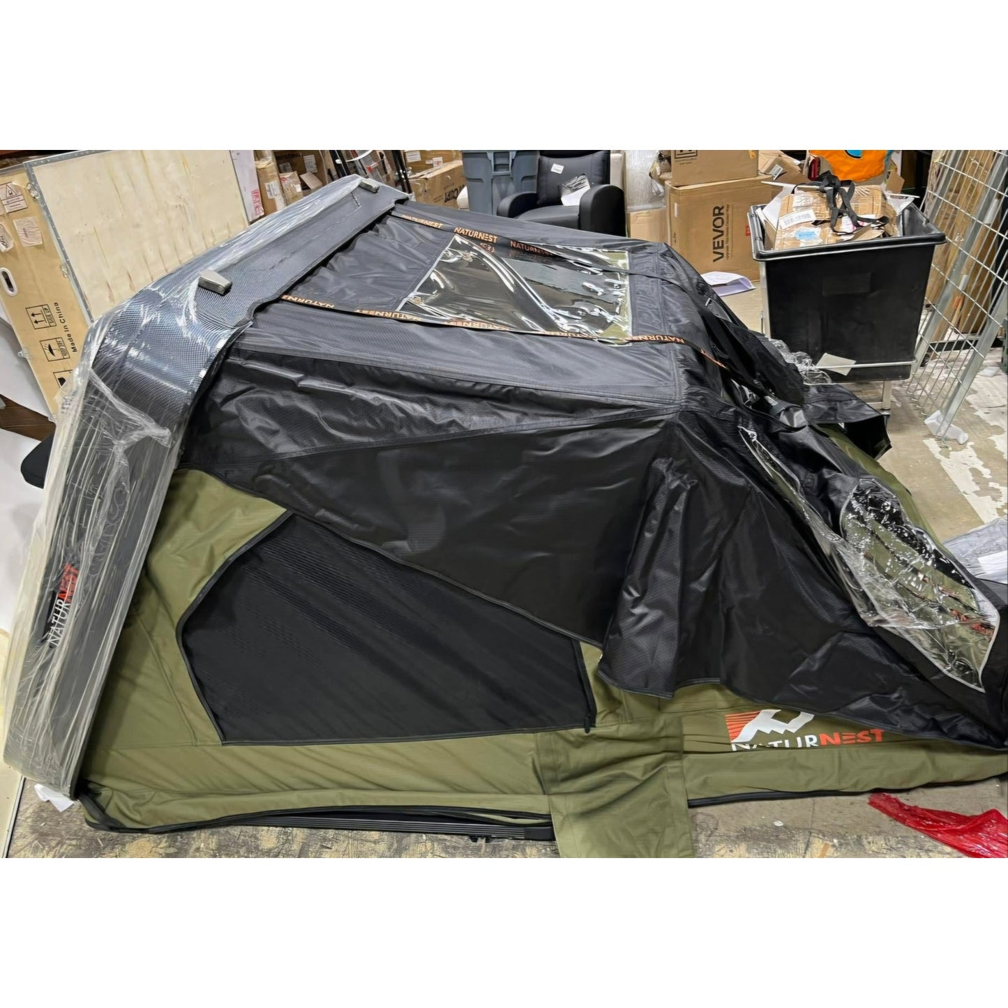 Naturnest Rooftop Tent Hard Shell, Easy Set Up Pop Up Large Tent for 2-3 Person Camping