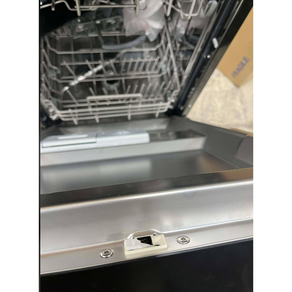 BLACK+DECKER 18-Inch Portable Dishwasher, 8-Place Setting Capacity Door Lock Broken