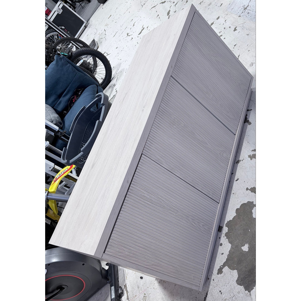 Tv console, beech white, TVs up to 55” swing out doors, adjustable shelves