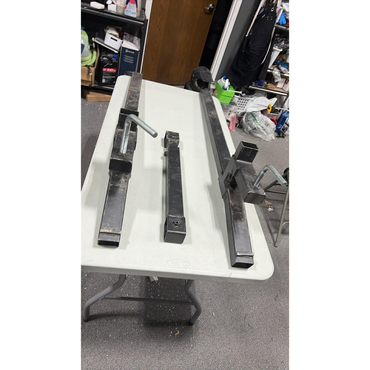 60" 2000lbs Clamp on Pallet Forks Heavy Duty Tractor Forks with Adjustable Stabilizer Bar Tractor