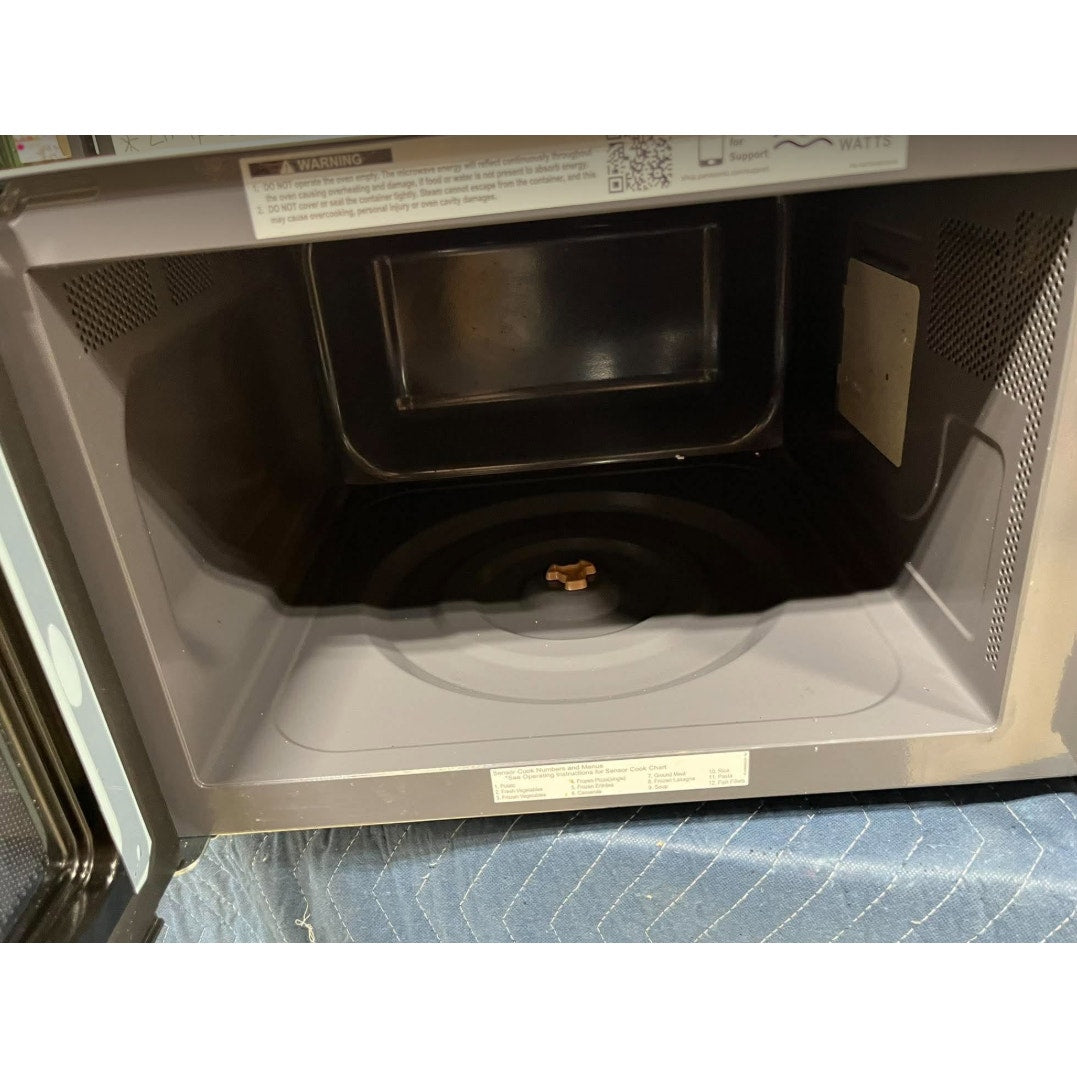 Panasonic Microwave Oven NN-SN686S Stainless Steel Countertop/Built-In with Inverter Technology