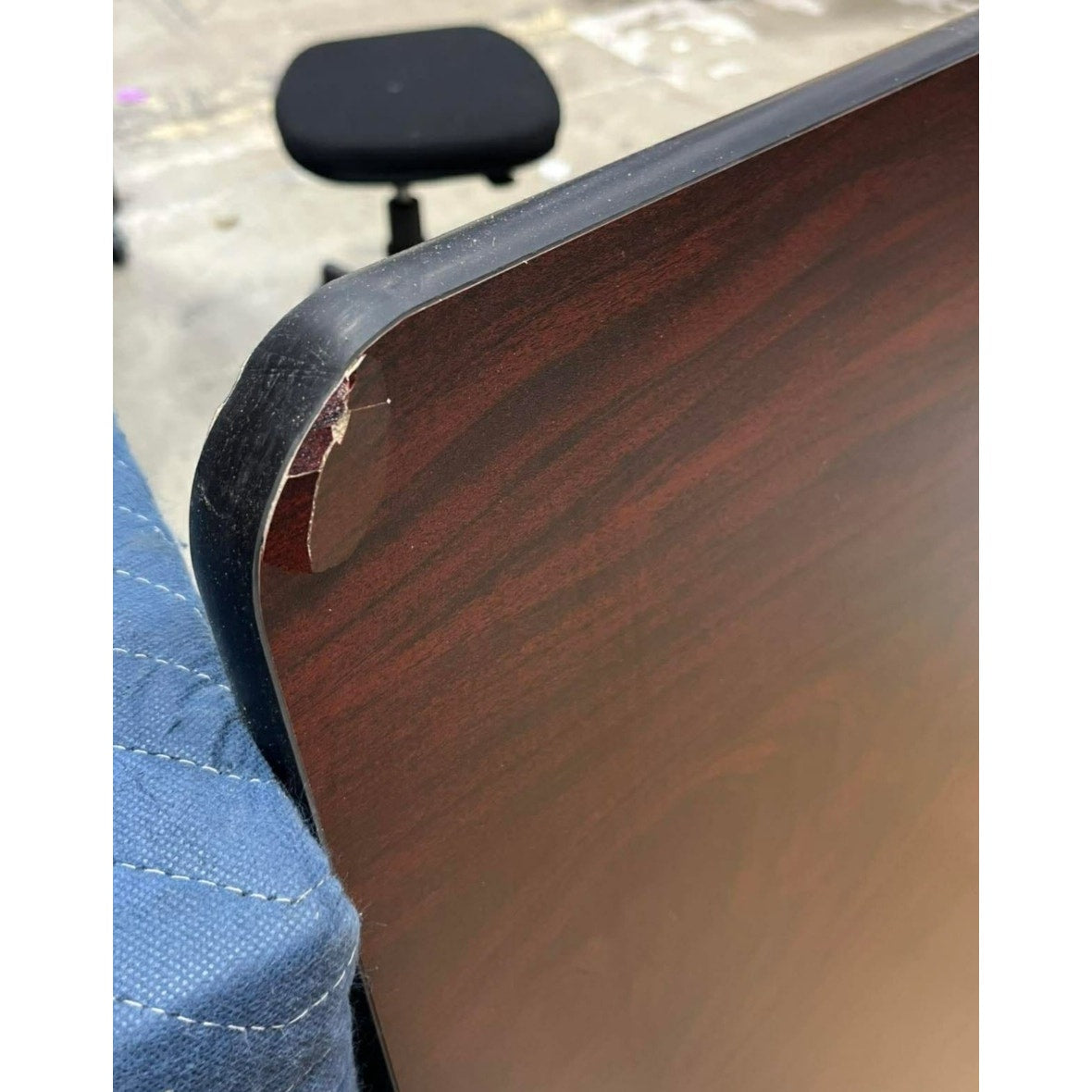 Flash Furniture Glenbrook 36" Square Table Top with Black or Mahogany Reversible Laminate Top