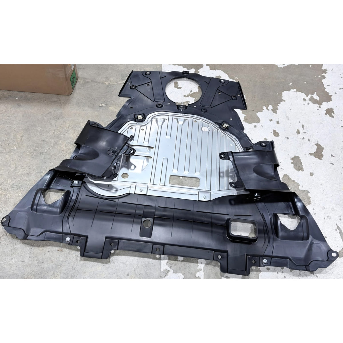 Engine Splash Shield Guard Assembly 74112-TLA-A01 74112TLAA01 Fit for Honda CR-V CRV