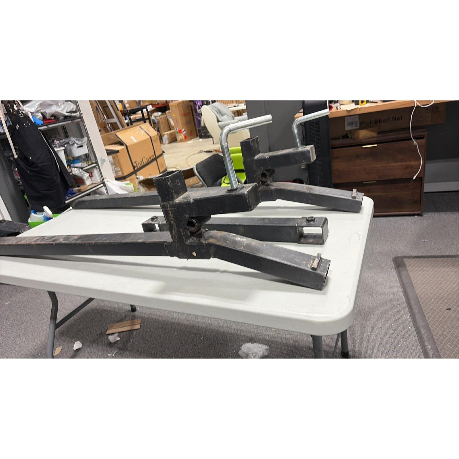 60" 2000lbs Clamp on Pallet Forks Heavy Duty Tractor Forks with Adjustable Stabilizer Bar Tractor