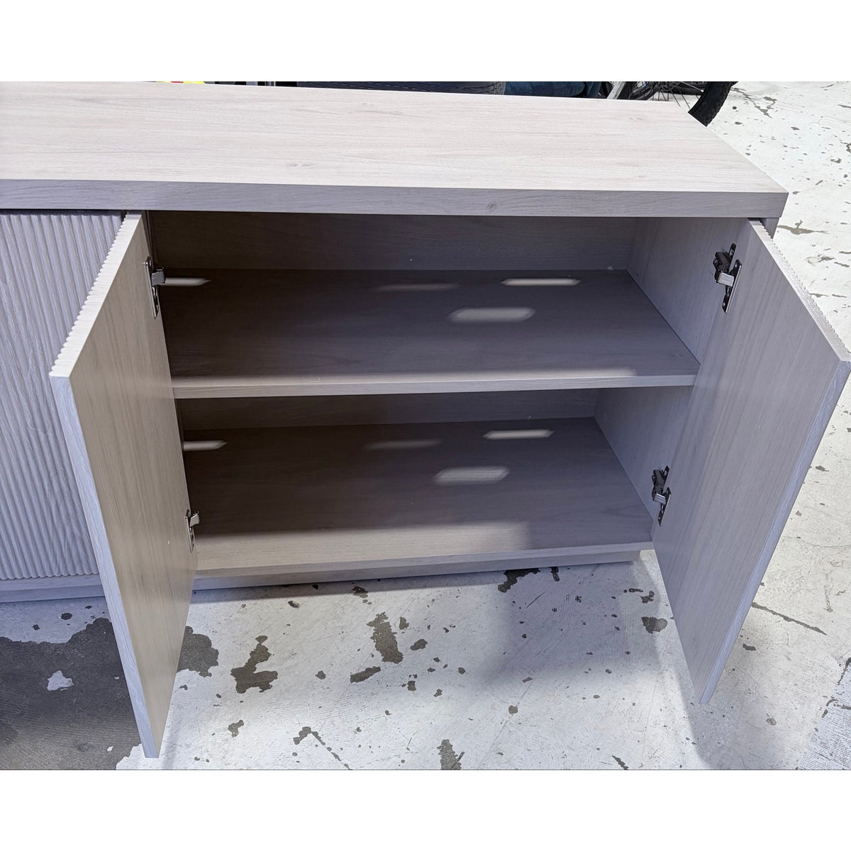Tv console, beech white, TVs up to 55” swing out doors, adjustable shelves