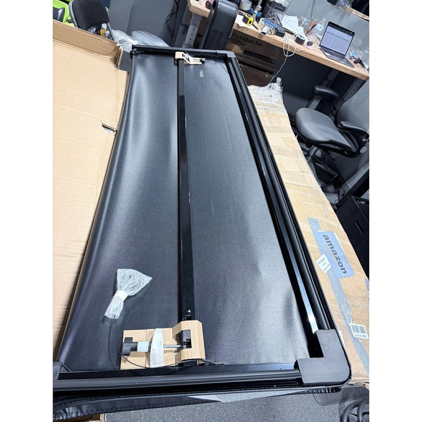 Soft Tri-fold Tonneau Cover Fits, Dodge Ram 1500 5.7ft Bed 2009-2026 (Classic & New) Without Rambox