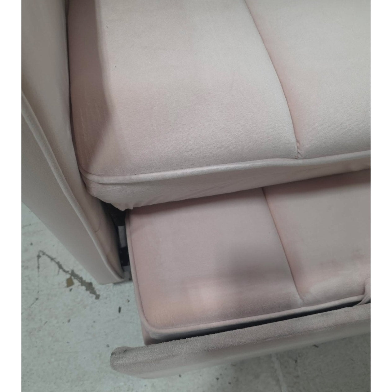 54'' Sleeper Sofa Bed, Convertible Pull Out Couch Futon for for Living Room,Apartment Pink Loveseat
