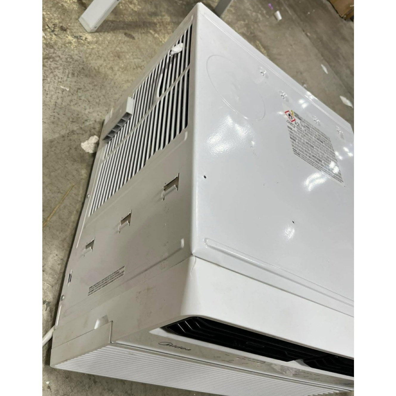 Midea 14,000 BTU Smart Inverter Window Air Conditioner with APP, Alexa Control