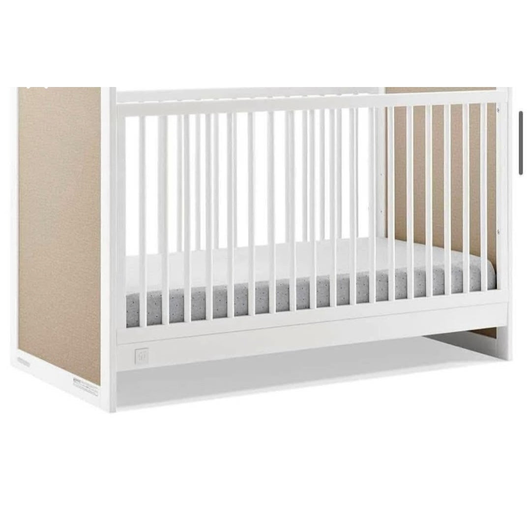 Delta Children babyGap Liam 4-in-1 Convertible Crib Greenguard Gold Certified - Converts to Toddler