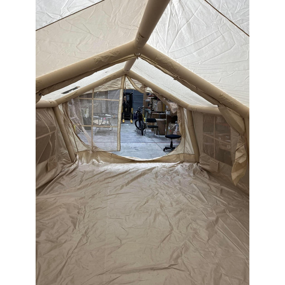 Inflatable camping tent with hand pump for 8-12 person