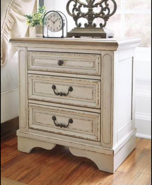 Signature Design by Ashley Realyn French Country 3 Drawer Nightstand with Electrical Outlets & USB Ports, Chipped White