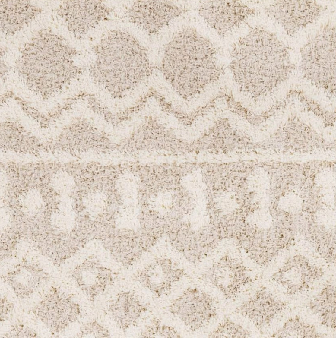 Urban Shag Machine Woven Rug USG-2303 Machine Woven 100% Polypropylene High/Low Thickness: 2.05" Colors 6’x7’