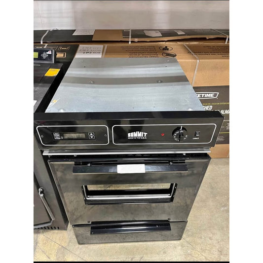 Summit Appliance 24 in. Single Gas Wall Oven in Black
