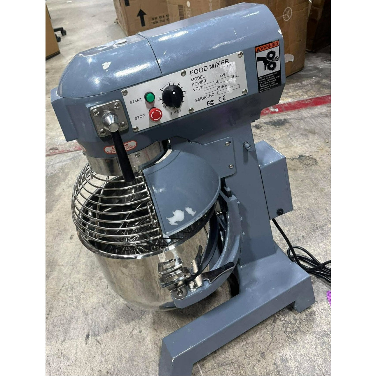 15 QT Commercial Food Mixer - Powerful 600W Motor, 3 Speeds, Stainless Steel Bowl & Attachments