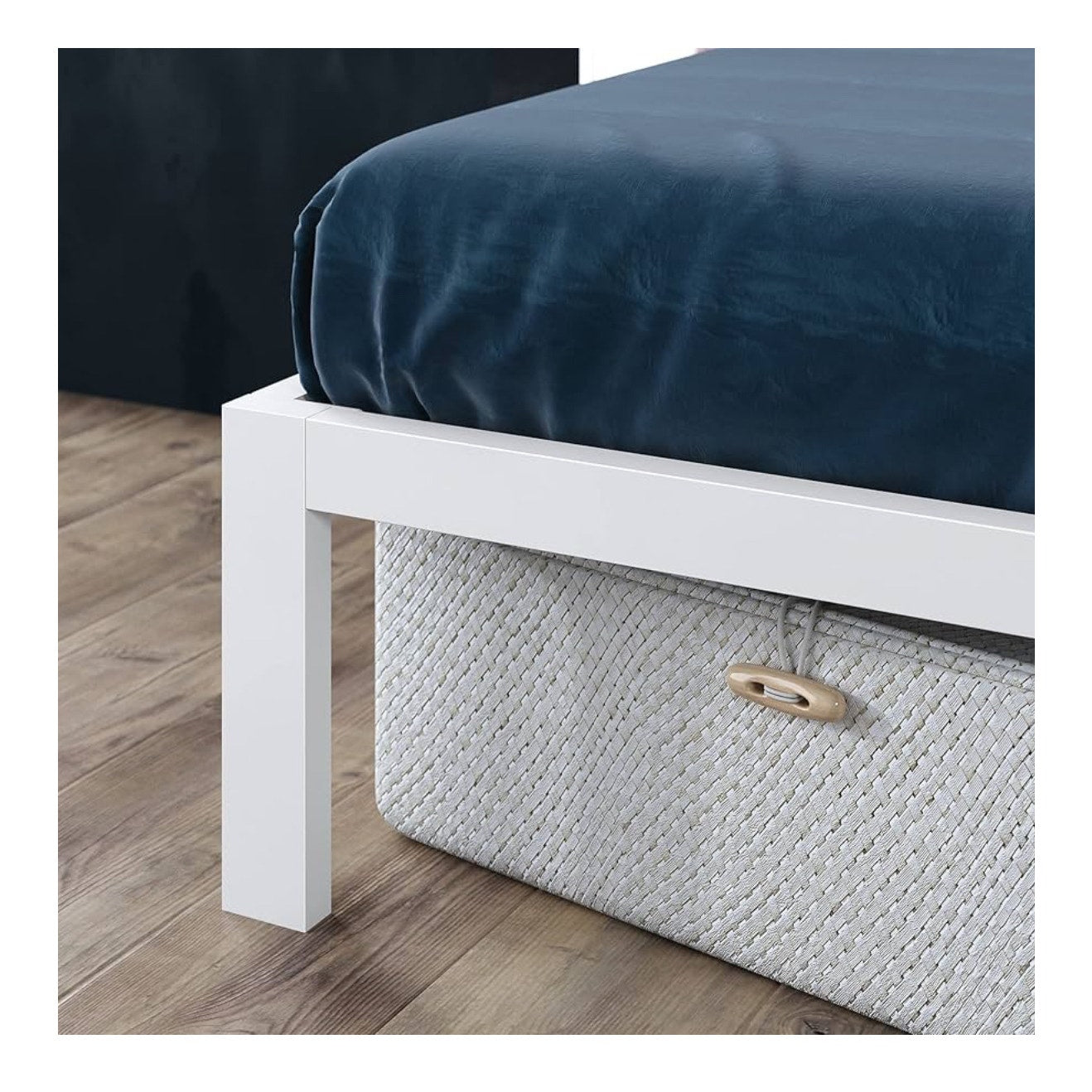 ZINUS Mia Metal Platform Bed Frame, Wood Slat Support, No Box Spring needed,White, Queen