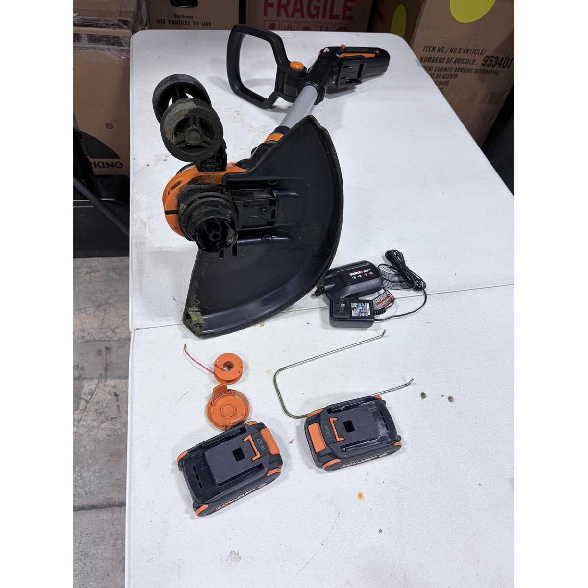 WORX 20V 12" 2-in-1 Cordless String Trimmer & Electric Lawn Edger, WG163