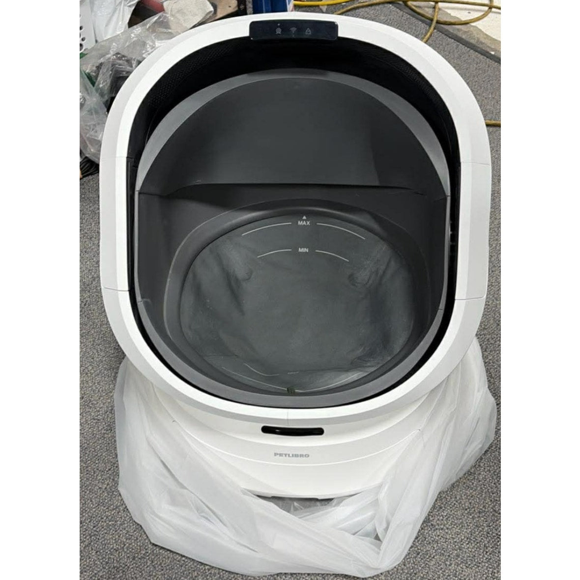 Luma Automatic Cat Litter Box AI-Camera Waste Analysis, Auto Odor-Control Self Cleaning Cat