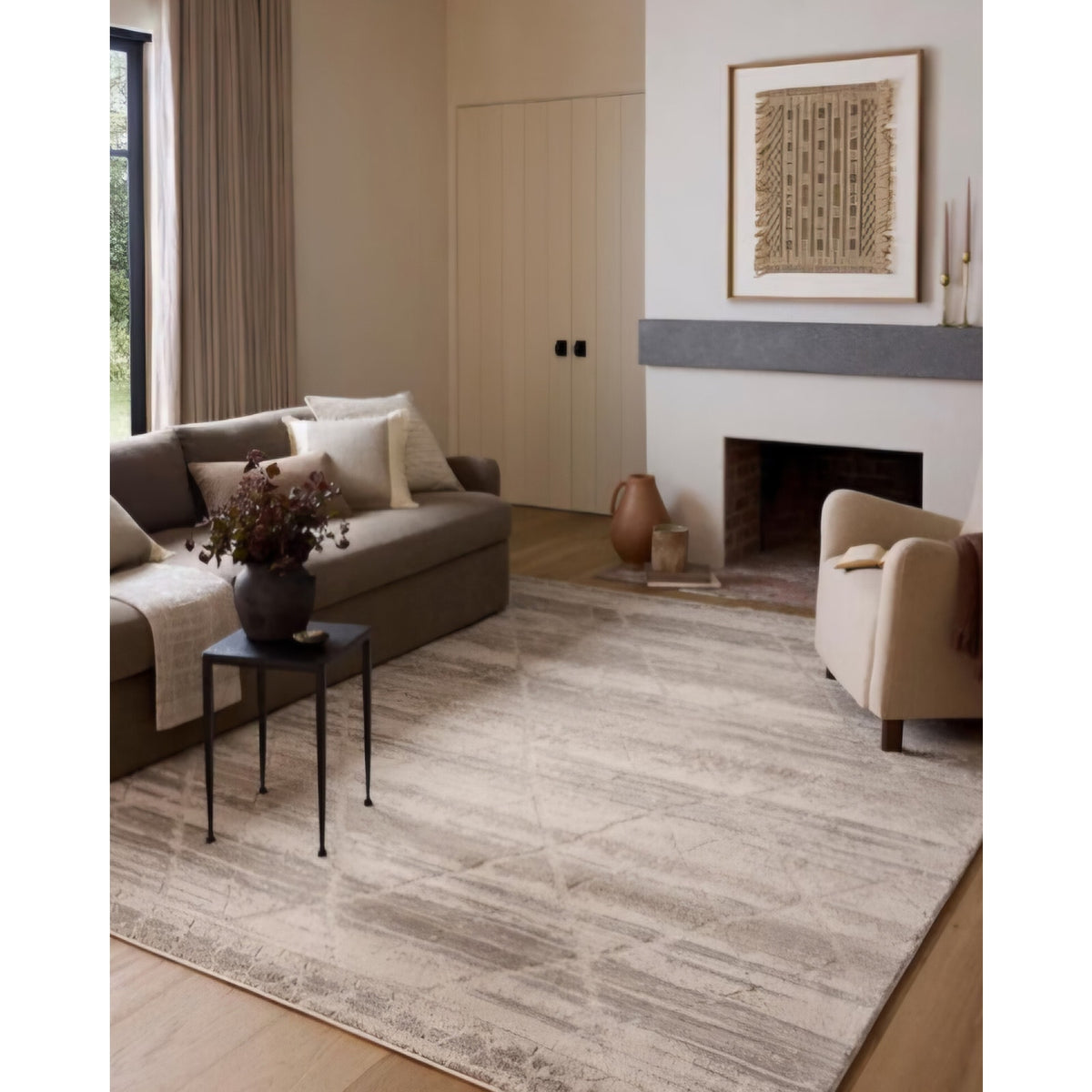 Loloi Amber Lewis Monty Ivory/Natural 18" x 18" Sample Rug MOT-02 Approx. 18"x18"