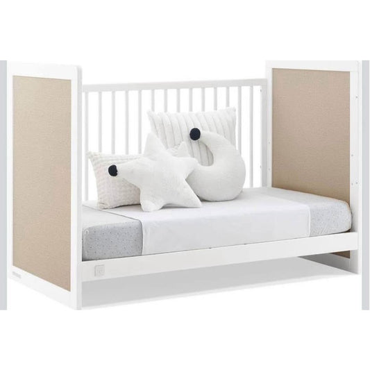 Delta Children babyGap Liam 4-in-1 Convertible Crib Greenguard Gold Certified - Converts to Toddler